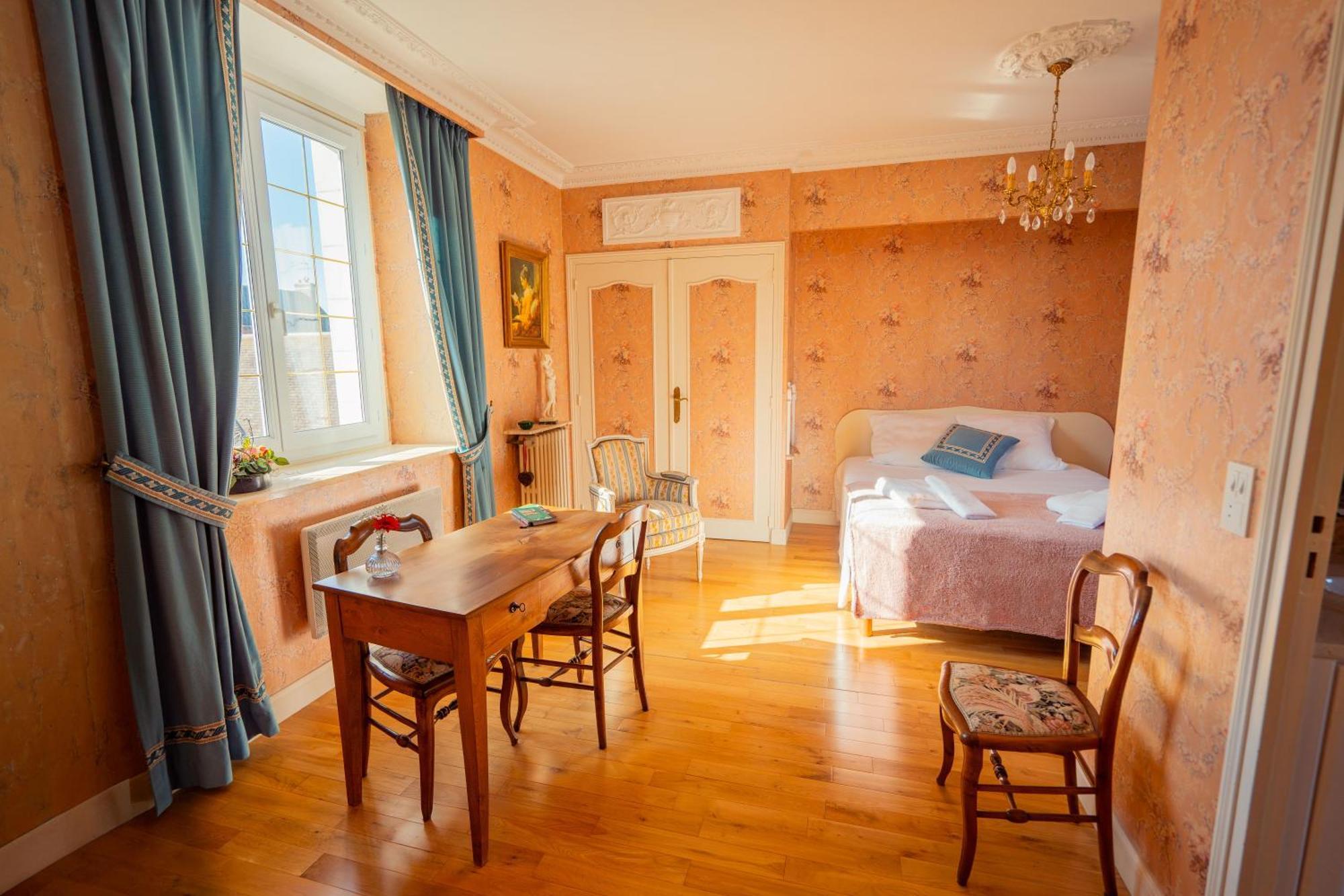 Relais Saint Jacques Hotel Amboise Exterior photo
