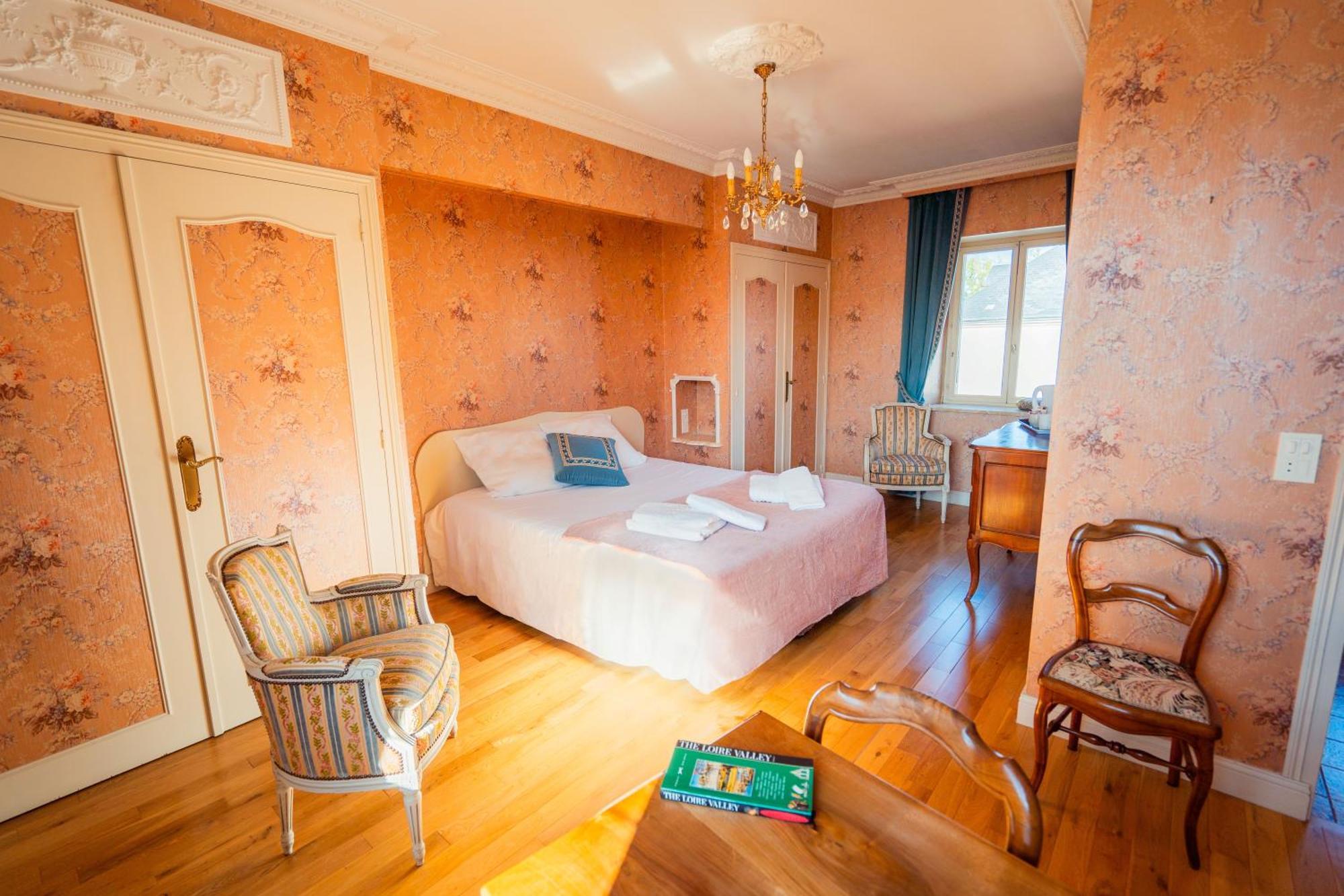 Relais Saint Jacques Hotel Amboise Exterior photo